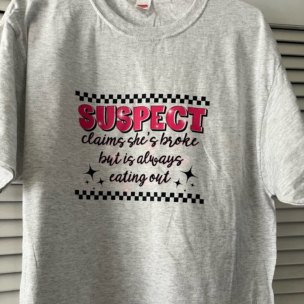 Hanes Gray Short Sleeve Tee with Graphic Design